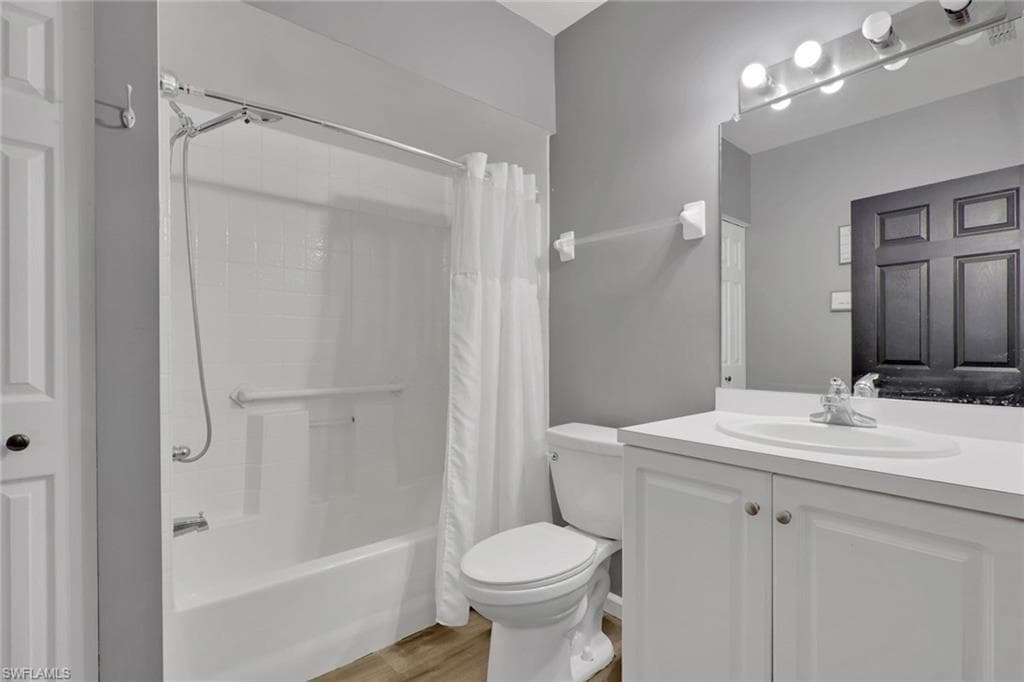14801 Park Lake DR 104-7