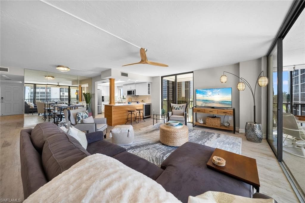 26131 Hickory BLVD # 3D, BONITA SPRINGS FL 34134-33