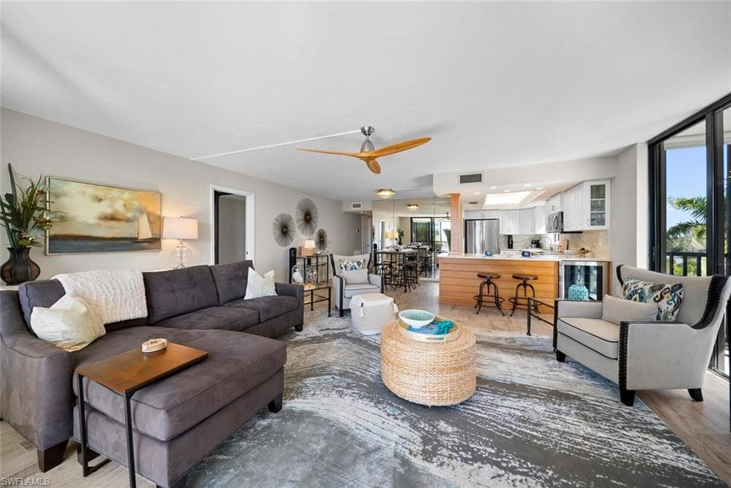 26131 Hickory BLVD # 3D, BONITA SPRINGS FL 34134-32