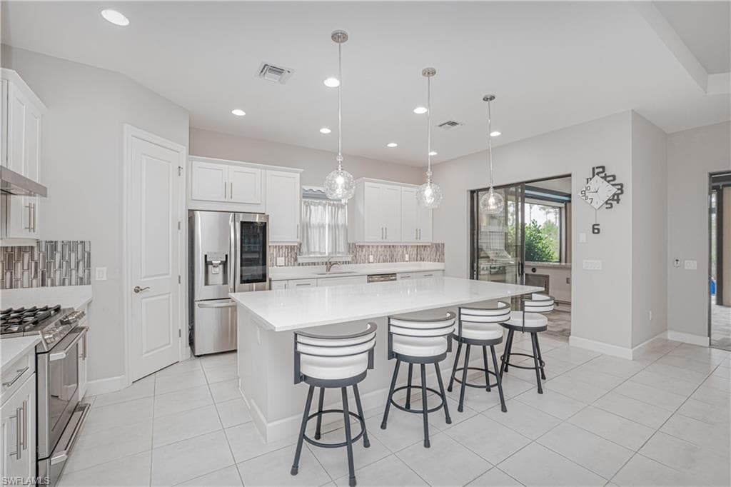 19717 Estero Pointe LN, FORT MYERS FL 33908-12