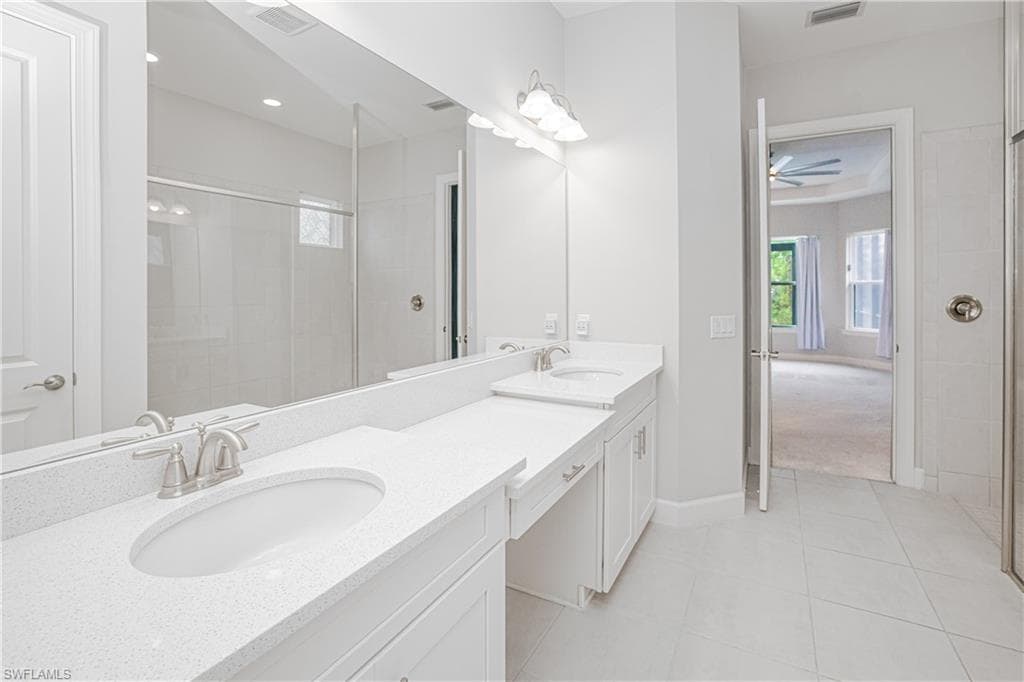 19717 Estero Pointe LN, FORT MYERS FL 33908-25