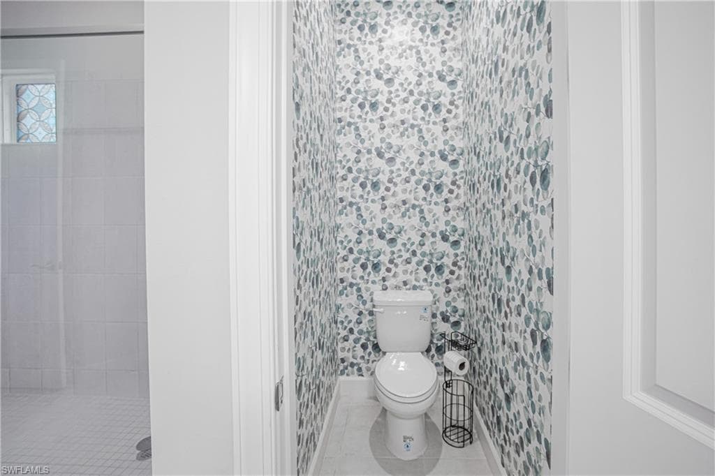 19717 Estero Pointe LN, FORT MYERS FL 33908-23