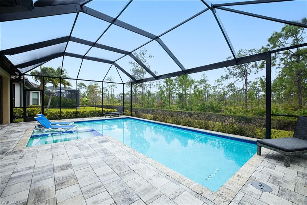 19717 Estero Pointe LN, FORT MYERS FL 33908-38