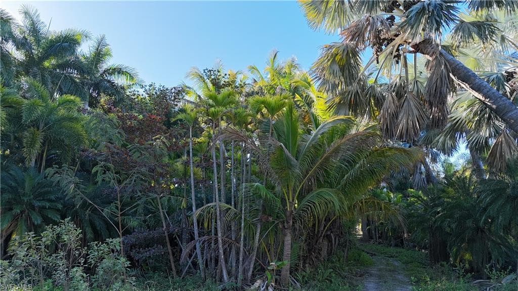 12434 Eagles Nest DR, BOKEELIA FL 33922-40