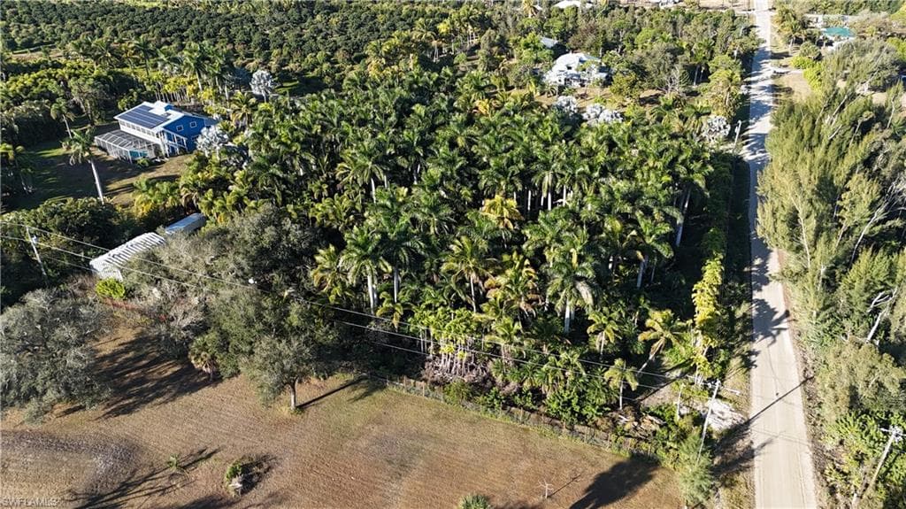 12434 Eagles Nest DR, BOKEELIA FL 33922-36