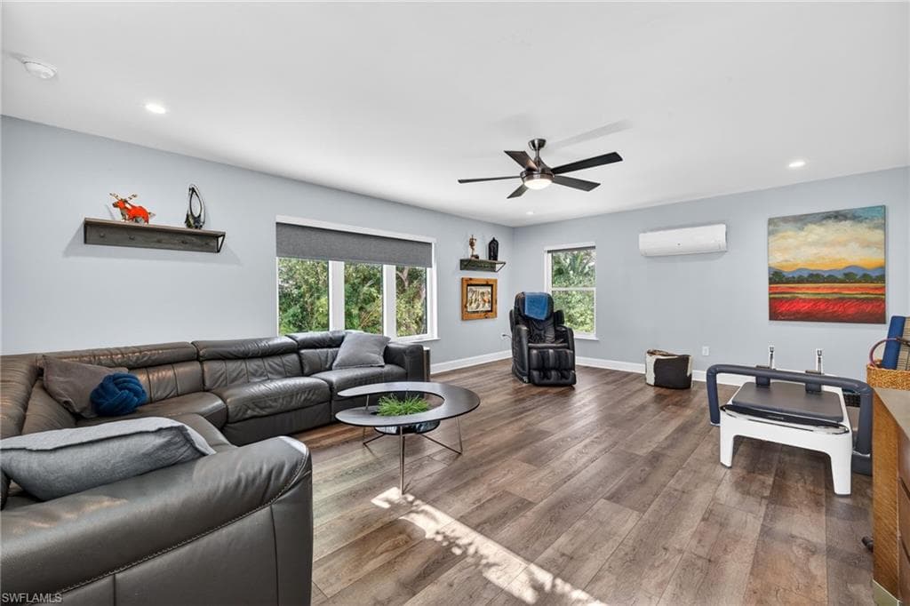 14041 River RD, FORT MYERS FL 33905-27