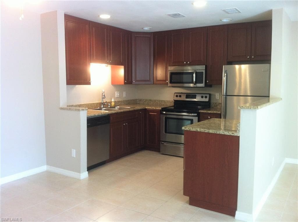 6194 Principia DR # 4, FORT MYERS FL 33919-2