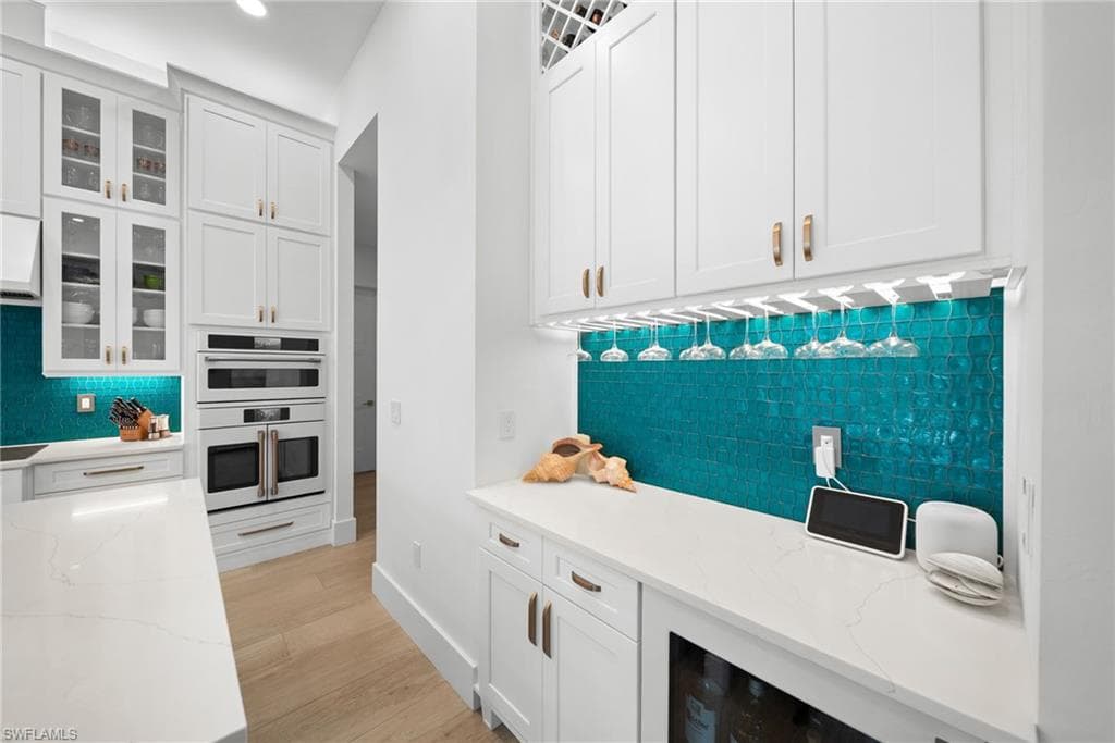 27000 Flamingo DR, BONITA SPRINGS FL 34135-16