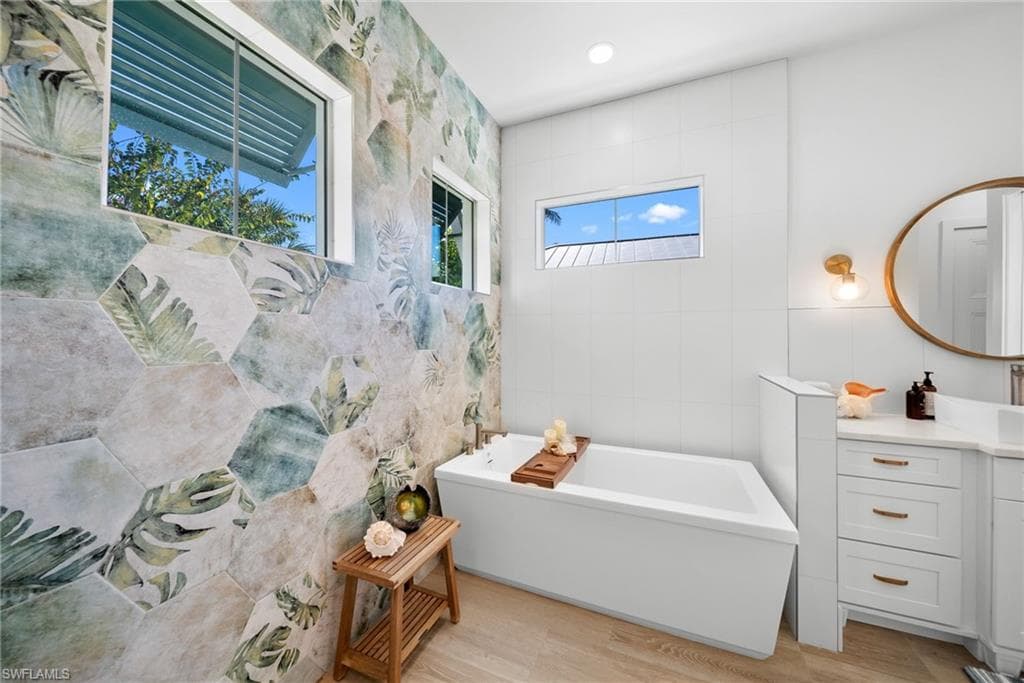 27000 Flamingo DR, BONITA SPRINGS FL 34135-35