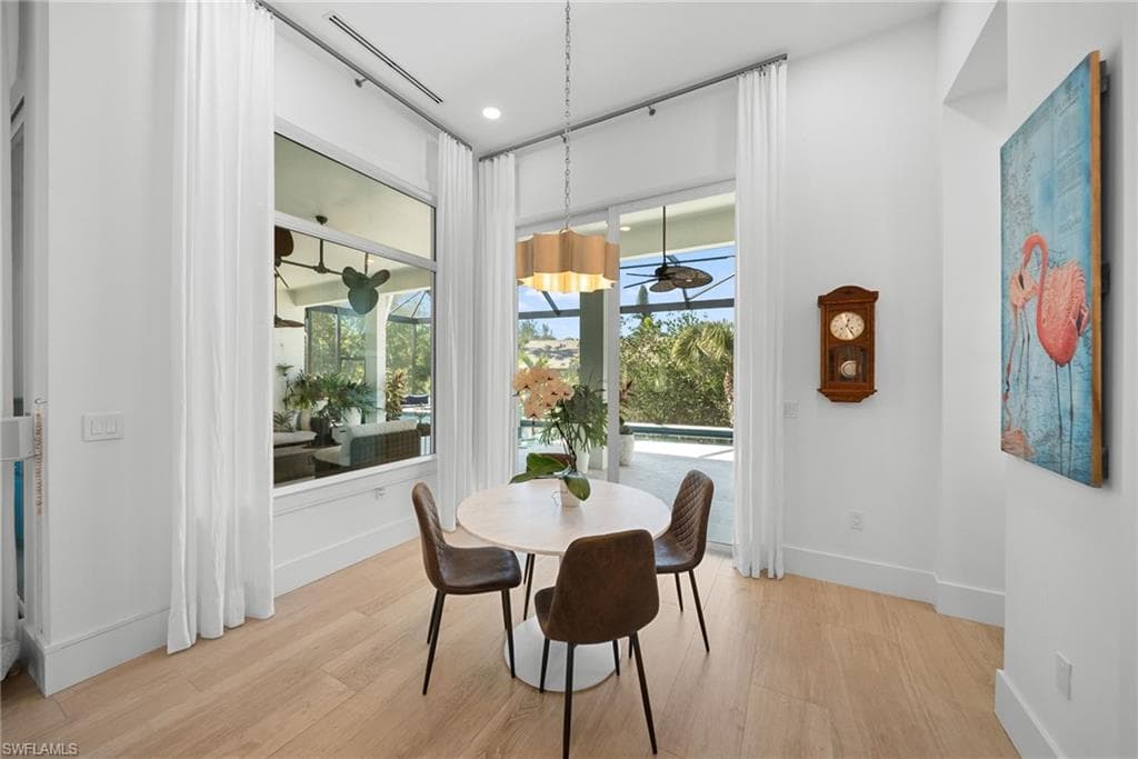 27000 Flamingo DR, BONITA SPRINGS FL 34135-17