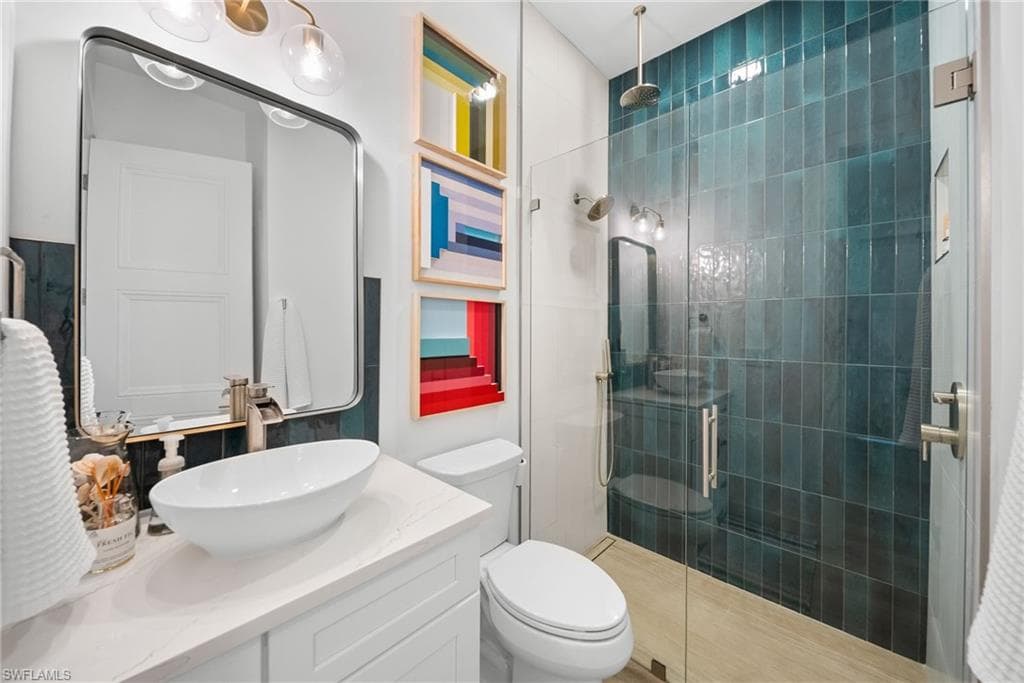 27000 Flamingo DR, BONITA SPRINGS FL 34135-36