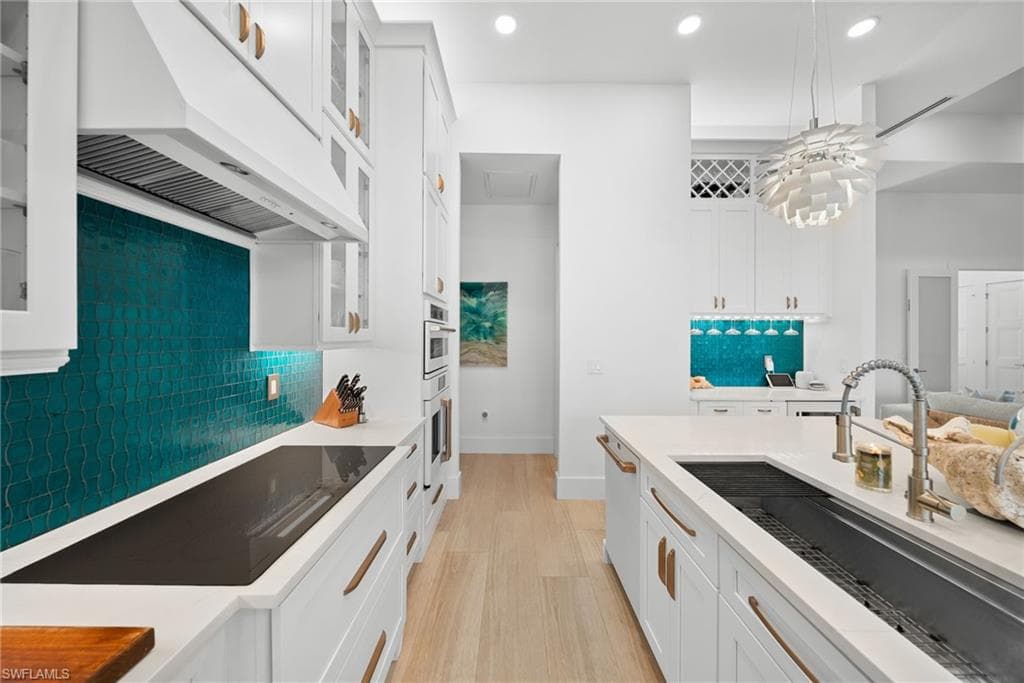 27000 Flamingo DR, BONITA SPRINGS FL 34135-14