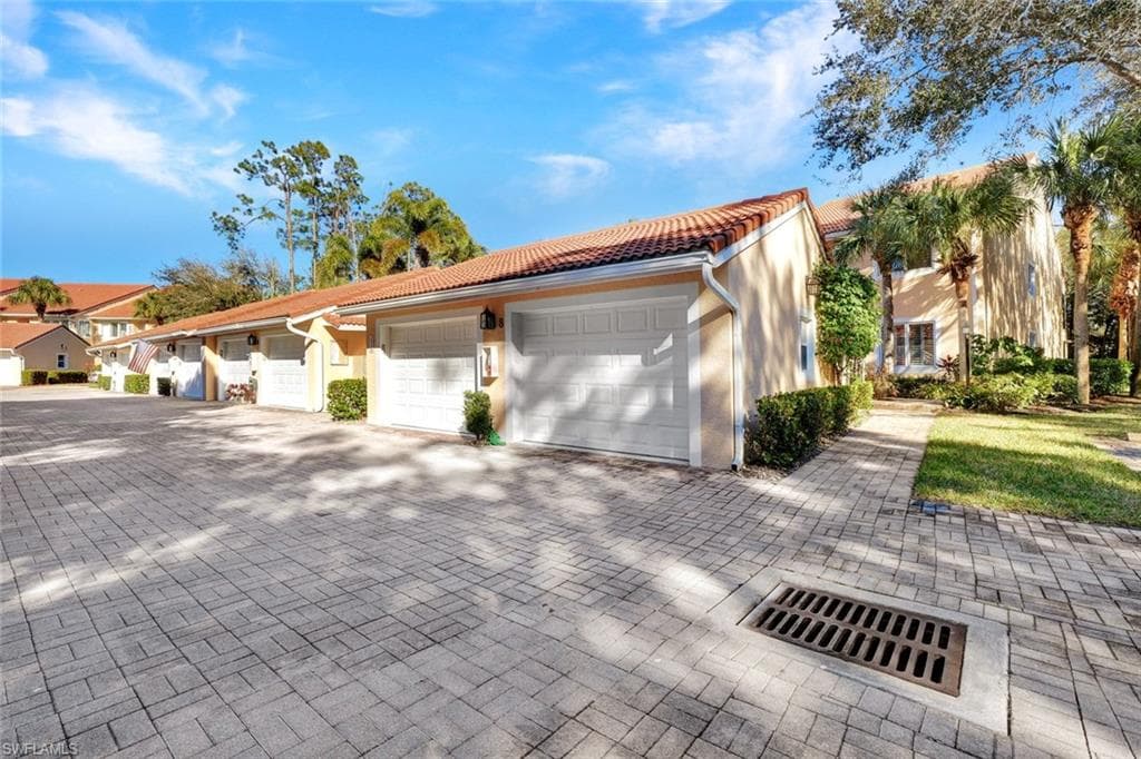2355 Hidden Lake DR # 4203, NAPLES FL 34112-19