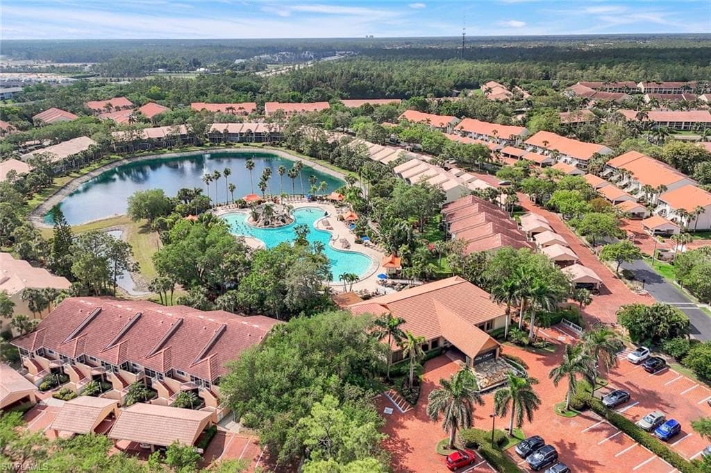 2355 Hidden Lake DR # 4203, NAPLES FL 34112-28