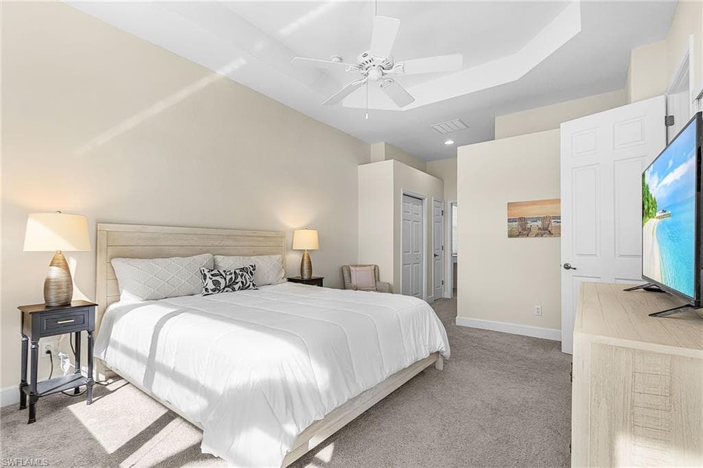 3811 Lakeview Isle CT-20