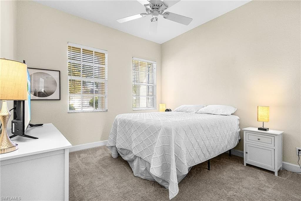 3811 Lakeview Isle CT-18