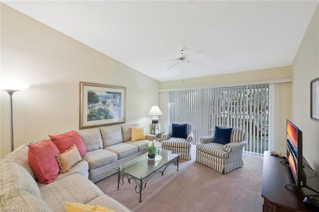 2305 Hidden Lake DR # 3704, NAPLES FL 34112-5