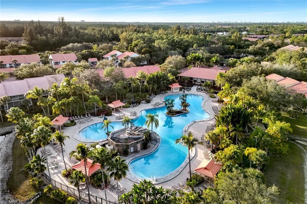 2305 Hidden Lake DR # 3704, NAPLES FL 34112-31