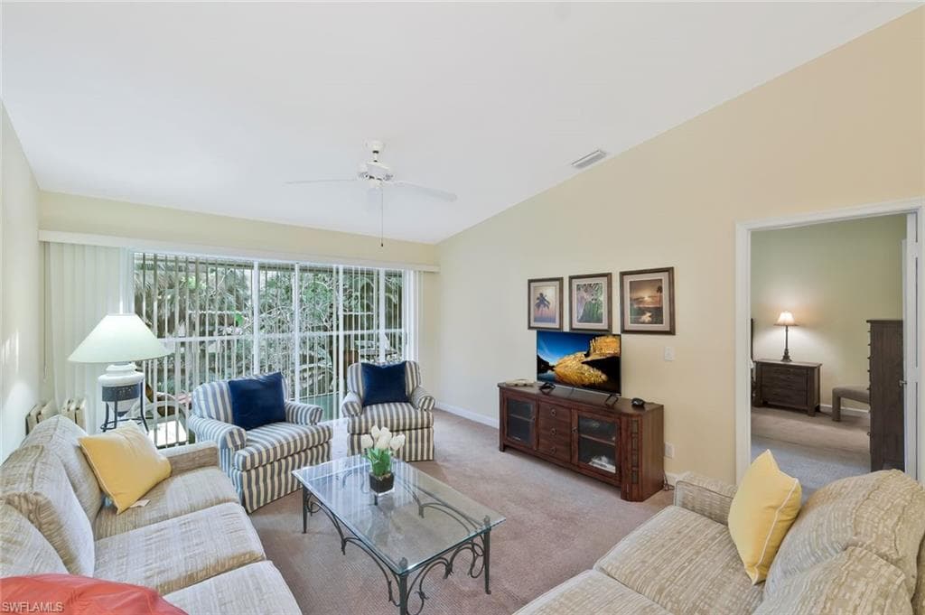 2305 Hidden Lake DR # 3704, NAPLES FL 34112-4