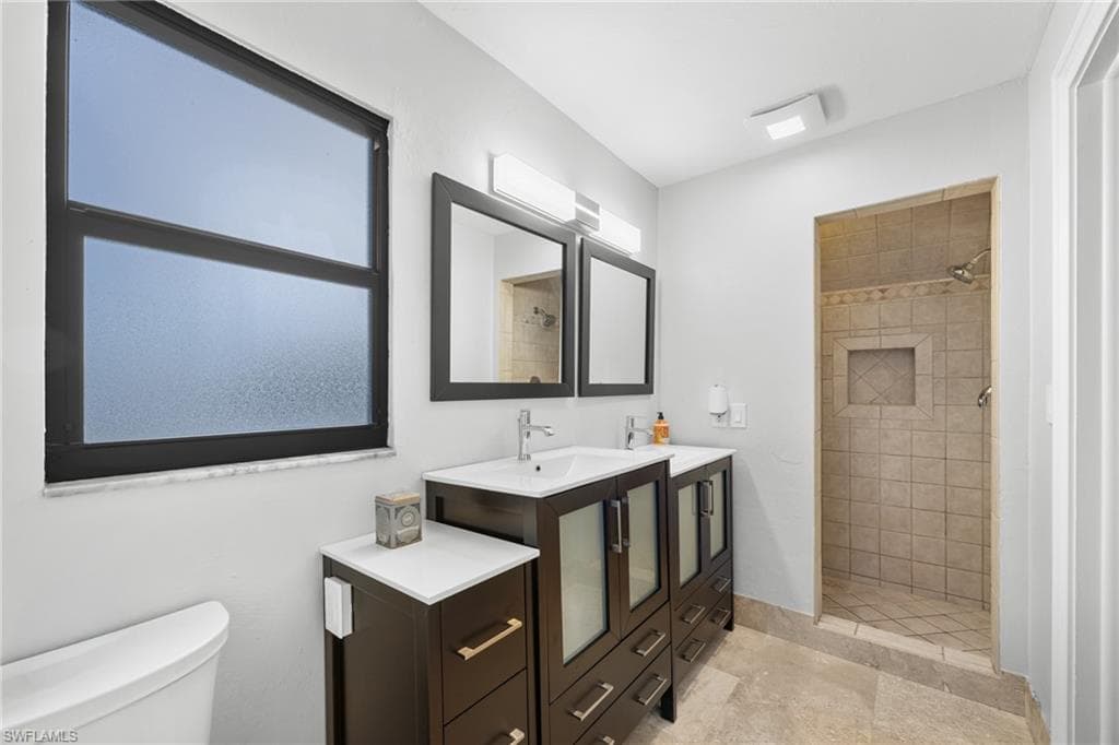 12991 Iona RD, FORT MYERS FL 33908-20
