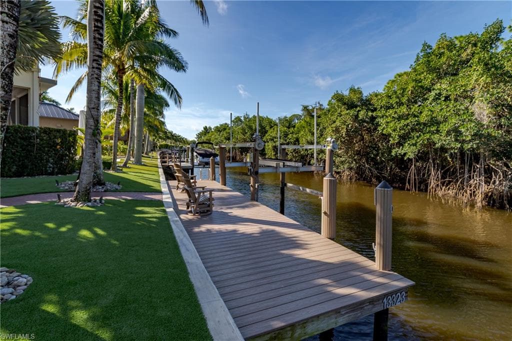13323 Snook CIR, NAPLES FL 34114-5