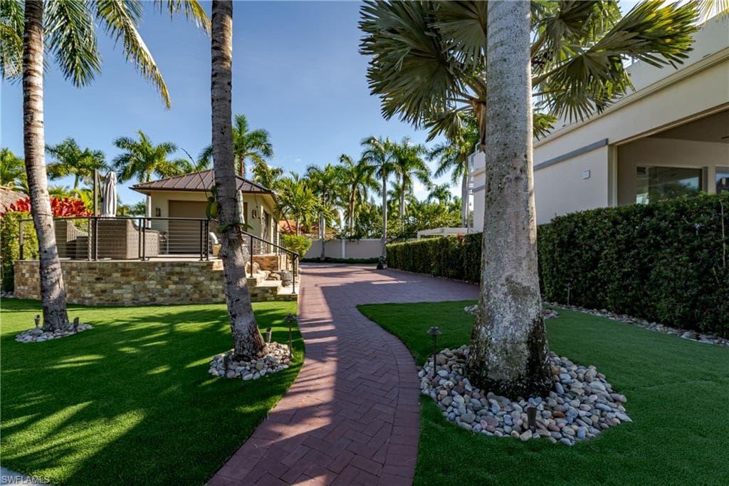 13323 Snook CIR, NAPLES FL 34114-6