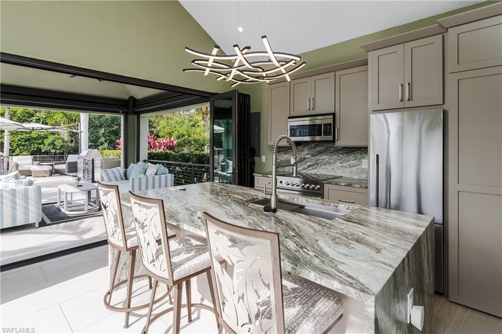 13323 Snook CIR, NAPLES FL 34114-27