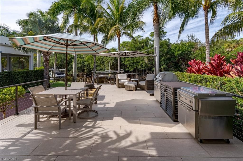13323 Snook CIR, NAPLES FL 34114-19