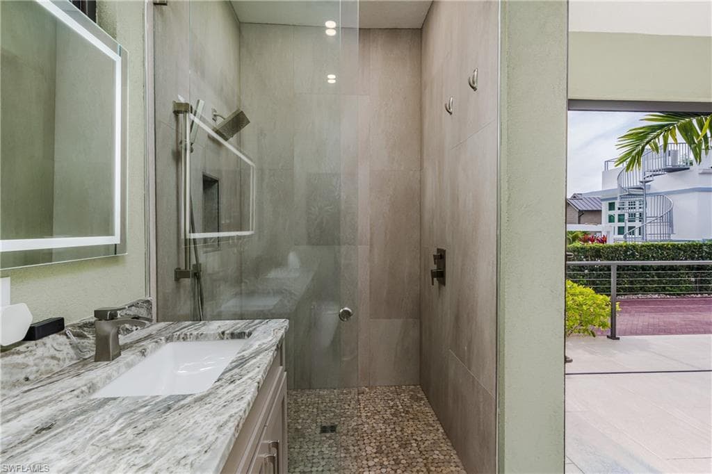 13323 Snook CIR, NAPLES FL 34114-30