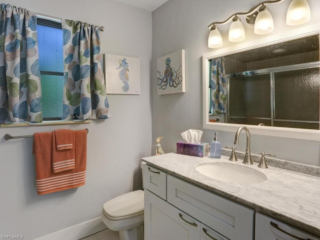 1014 Broad AVE N, NAPLES FL 34102-24