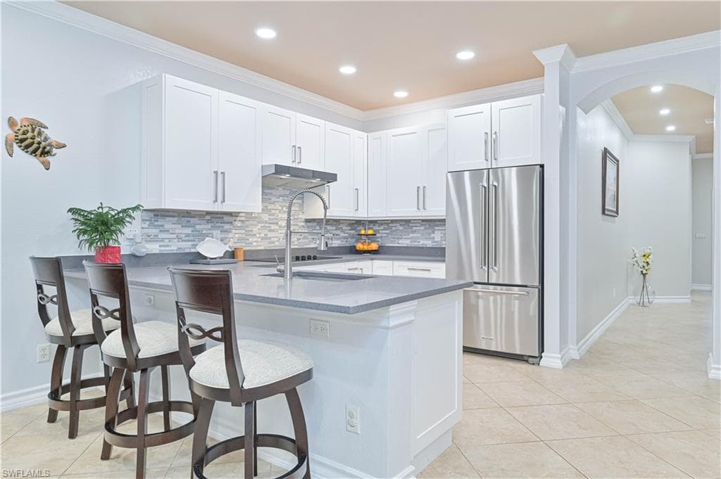 9006 Gladiolus Preserve CIR-12