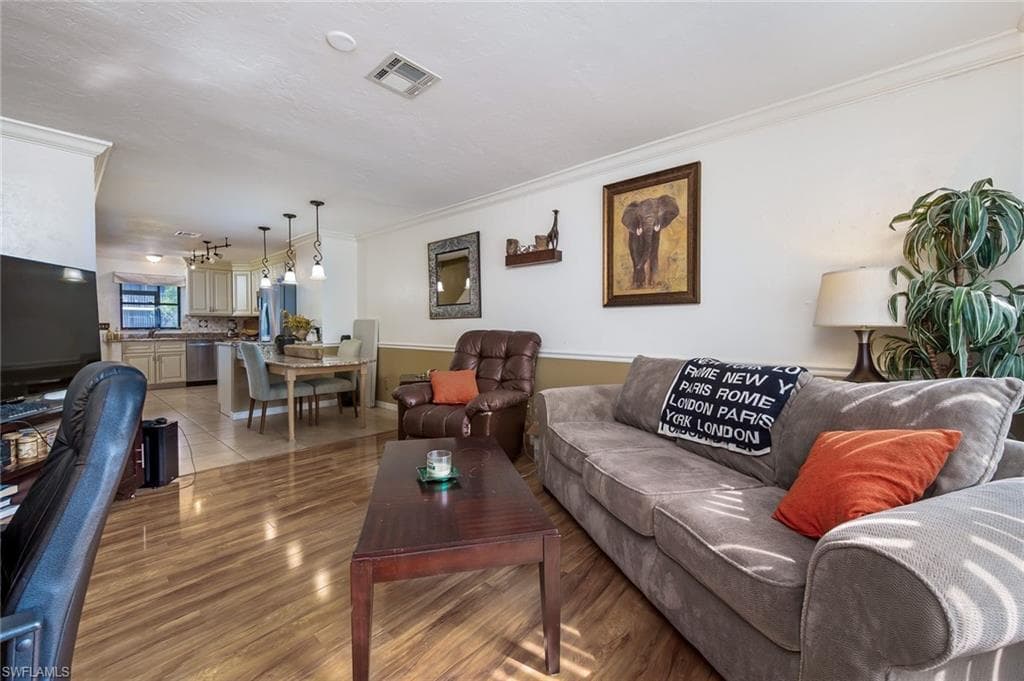 9639 Eaton Gardens LN # 3, FORT MYERS FL 33919-2