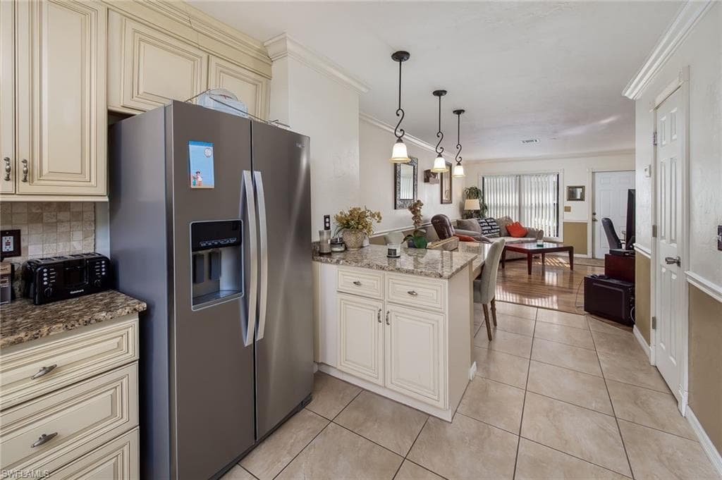 9639 Eaton Gardens LN # 3, FORT MYERS FL 33919-7