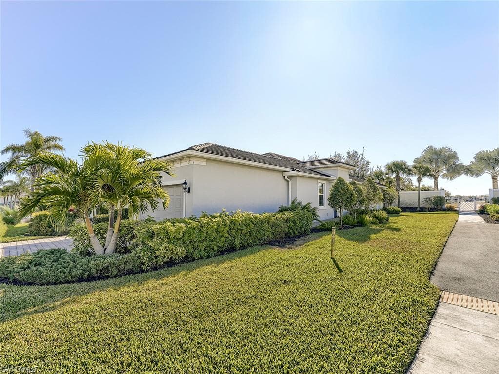 10641 Jackson Square DR-4