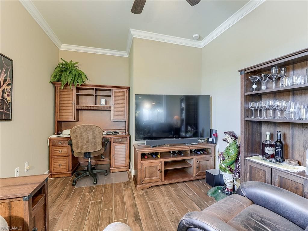 10641 Jackson Square DR-23