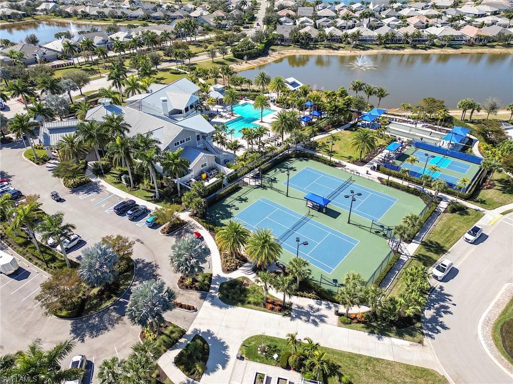10641 Jackson Square DR-37