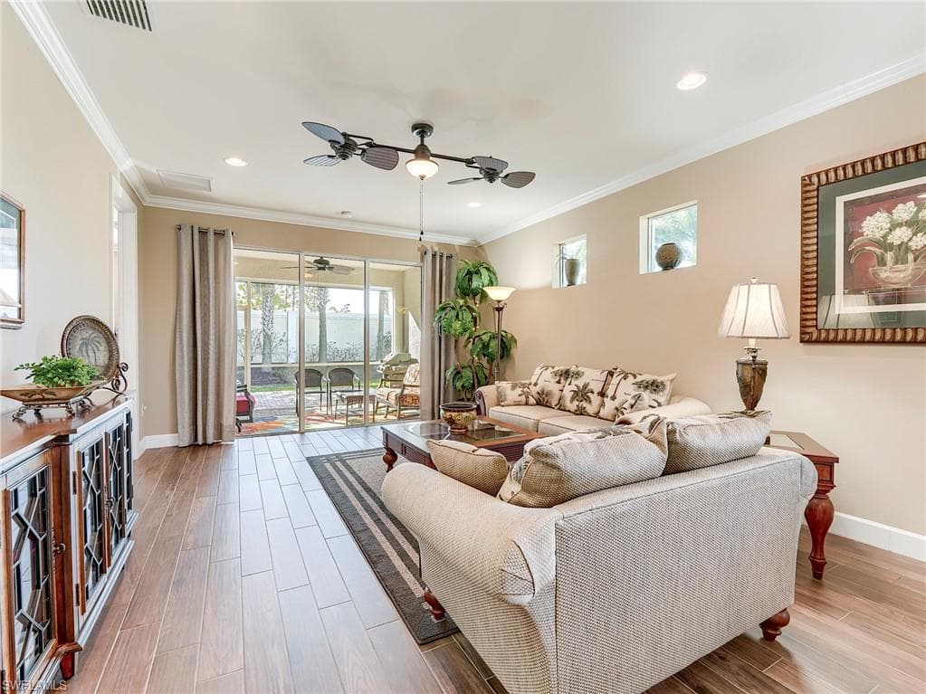 10641 Jackson Square DR-10