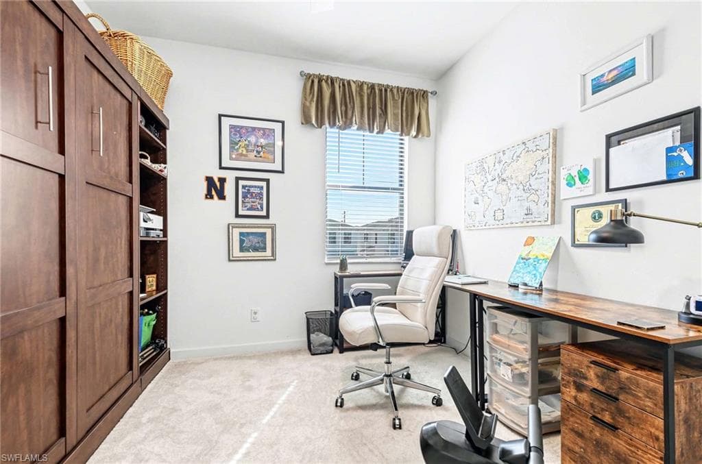 13045 Pembroke DR, NAPLES FL 34105-17