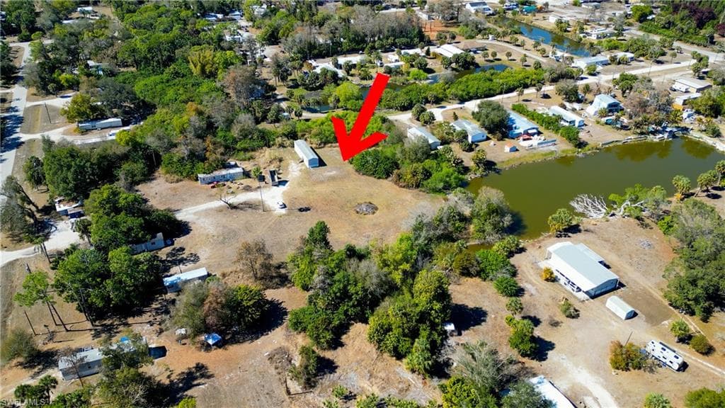 7711 Suncoast DR, NORTH FORT MYERS FL 33917-6