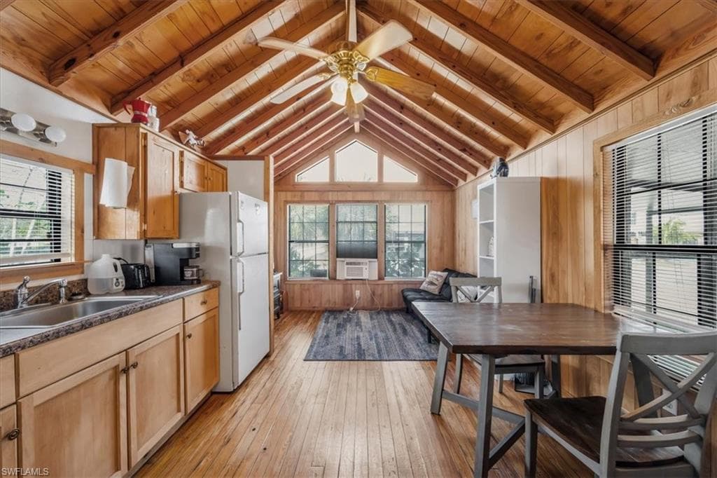 825 Copeland # 21, EVERGLADES CITY FL 34139-5