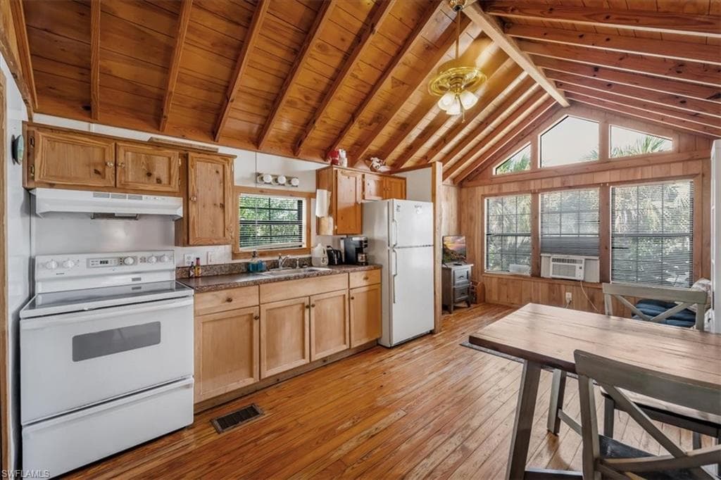 825 Copeland # 21, EVERGLADES CITY FL 34139-3