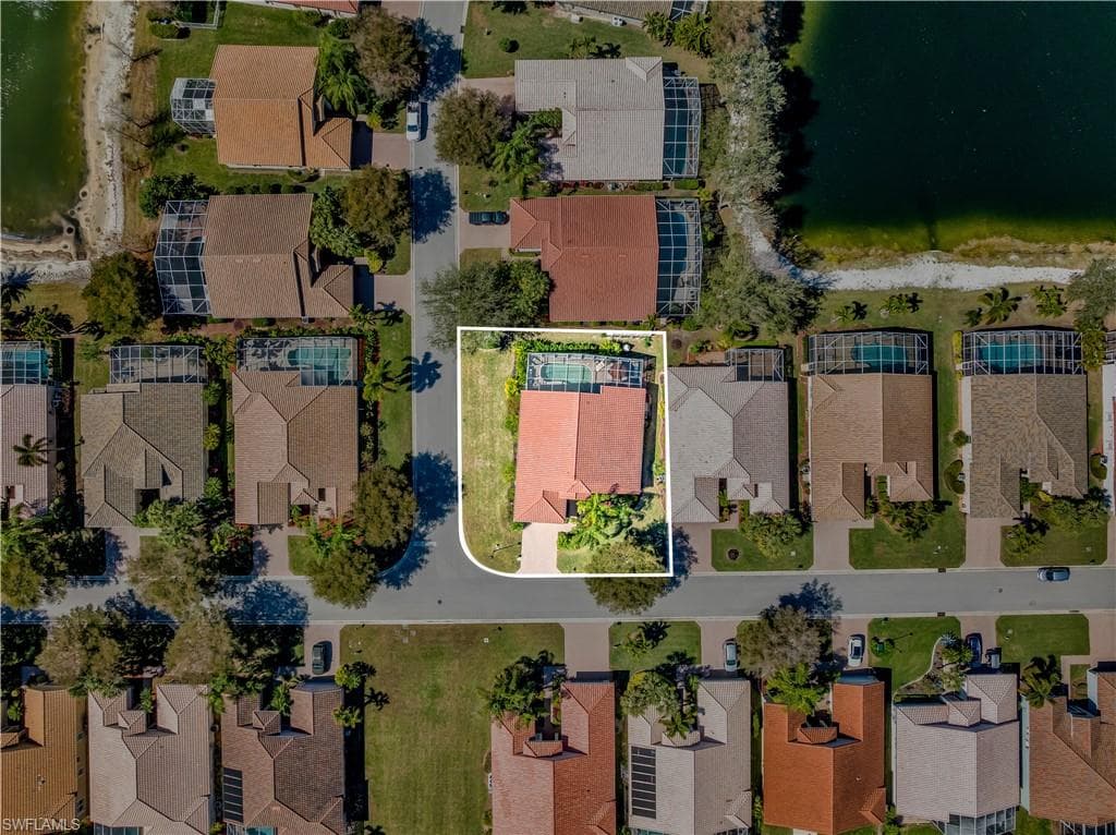 20515 Foxworth CIR-22