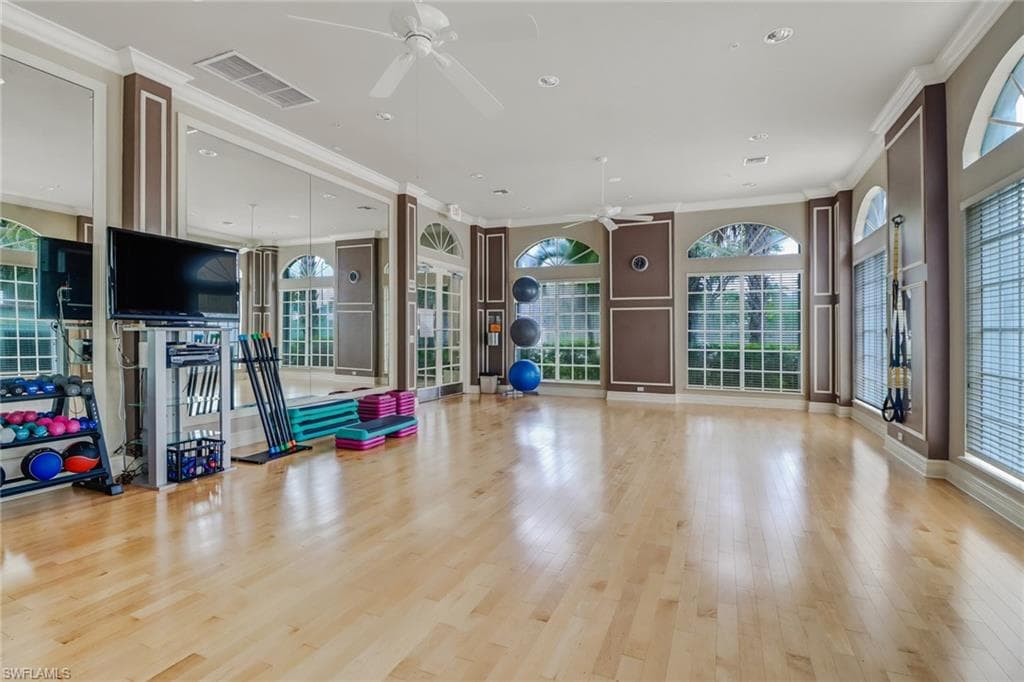 20515 Foxworth CIR-30