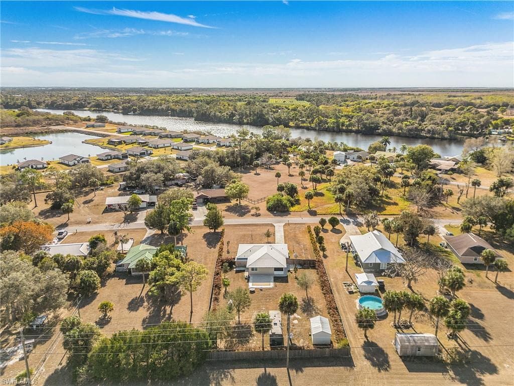 985 Quail Run, FORT DENAUD FL 33935-25