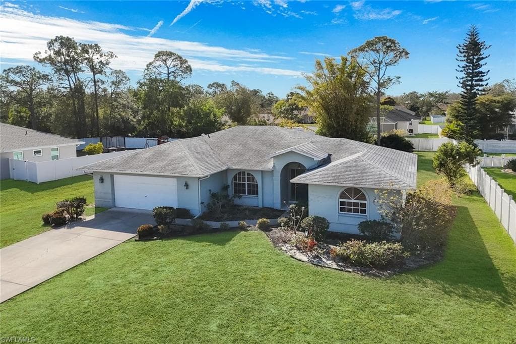 6740 Blake Pledger CT, NORTH FORT MYERS FL 33917-1