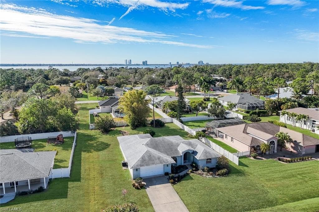 6740 Blake Pledger CT, NORTH FORT MYERS FL 33917-31