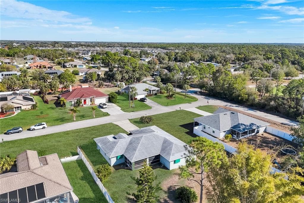 6740 Blake Pledger CT, NORTH FORT MYERS FL 33917-27