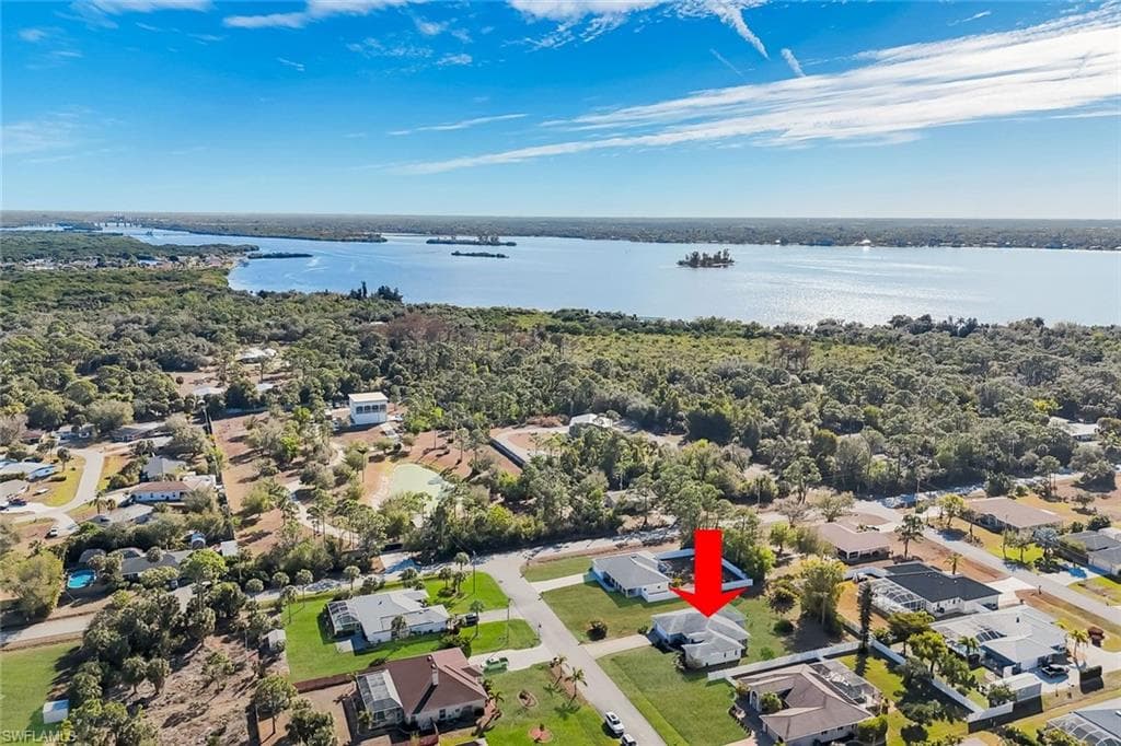 6740 Blake Pledger CT, NORTH FORT MYERS FL 33917-33