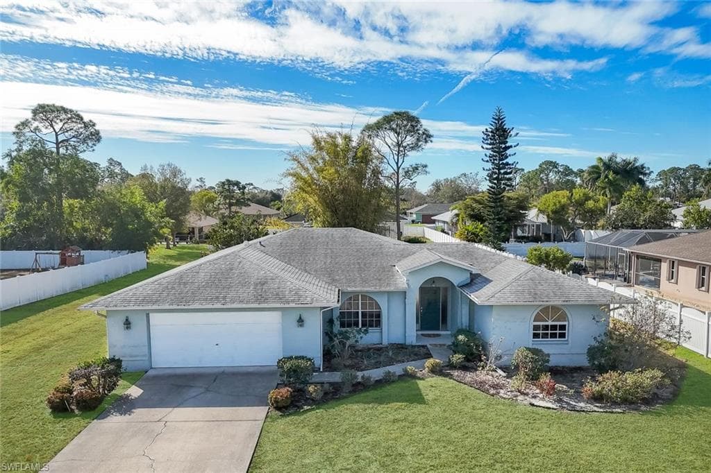 6740 Blake Pledger CT, NORTH FORT MYERS FL 33917-30