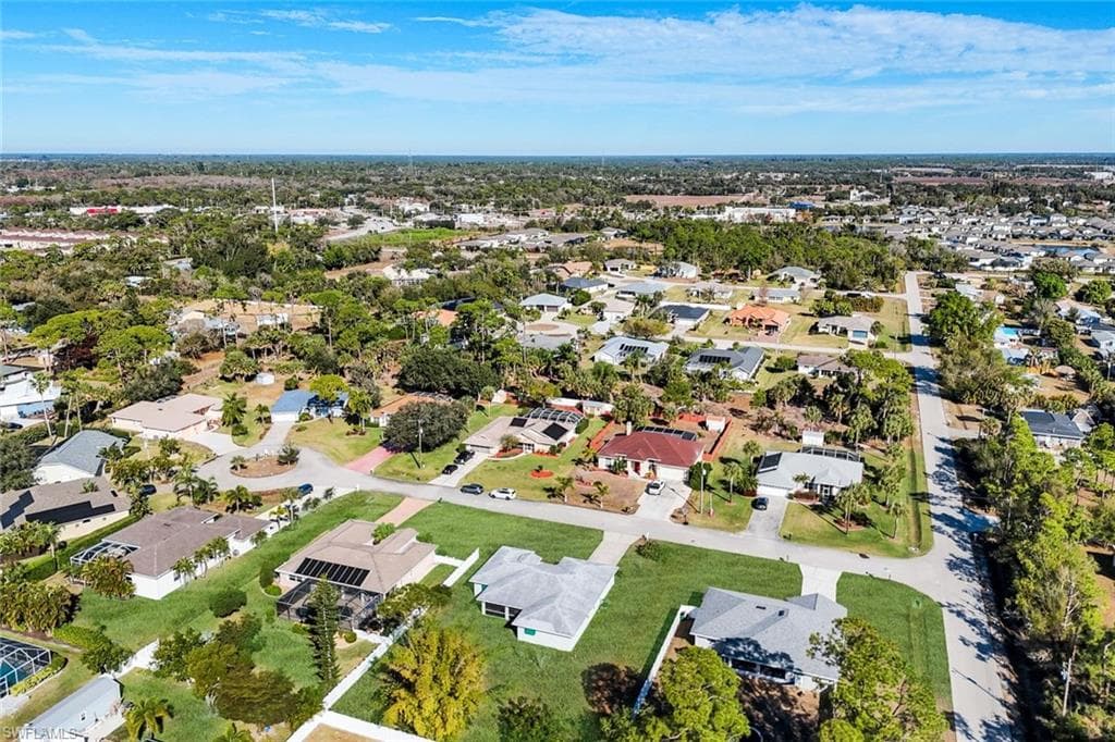 6740 Blake Pledger CT, NORTH FORT MYERS FL 33917-28